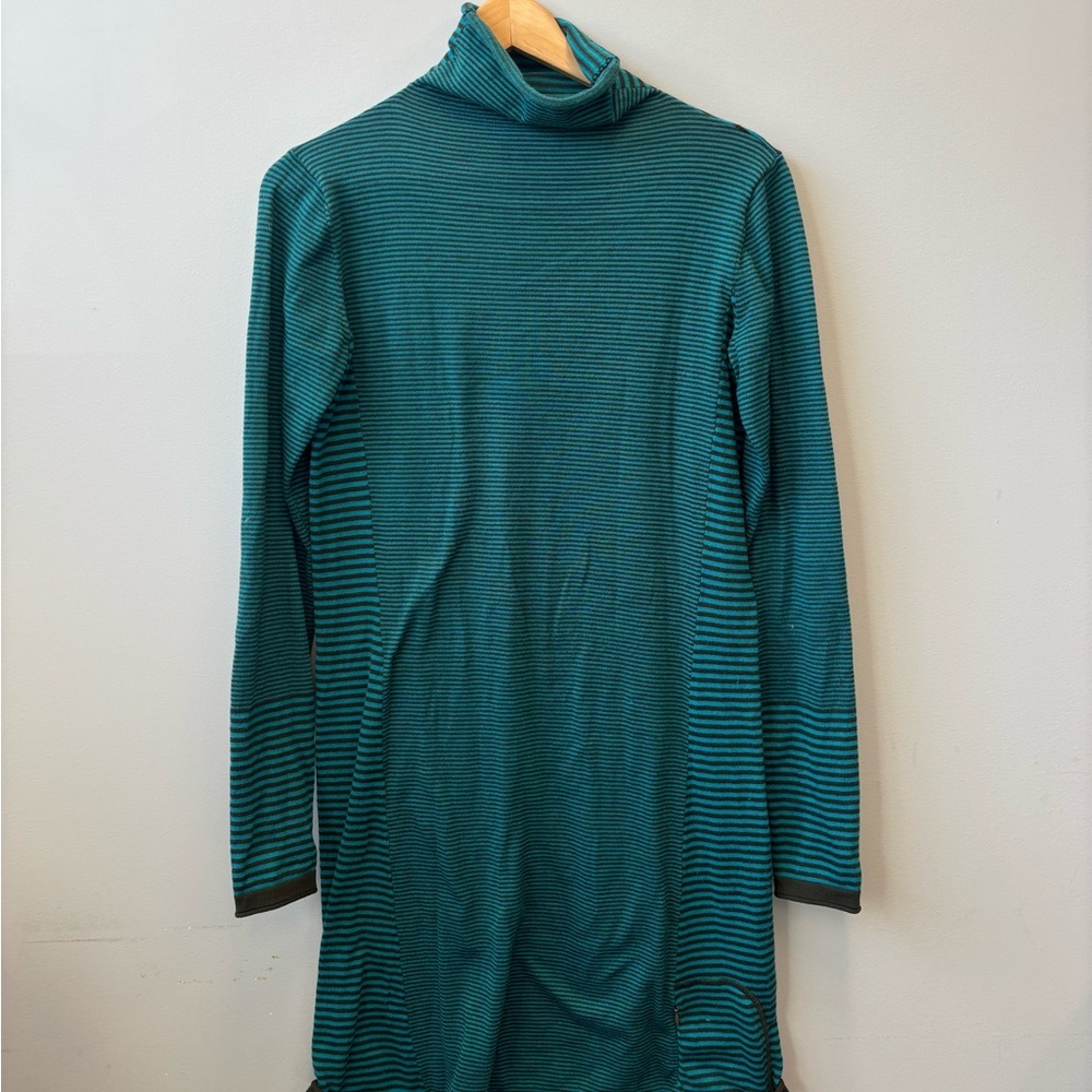 Title Nine Striped sweater dress Small teal green‎